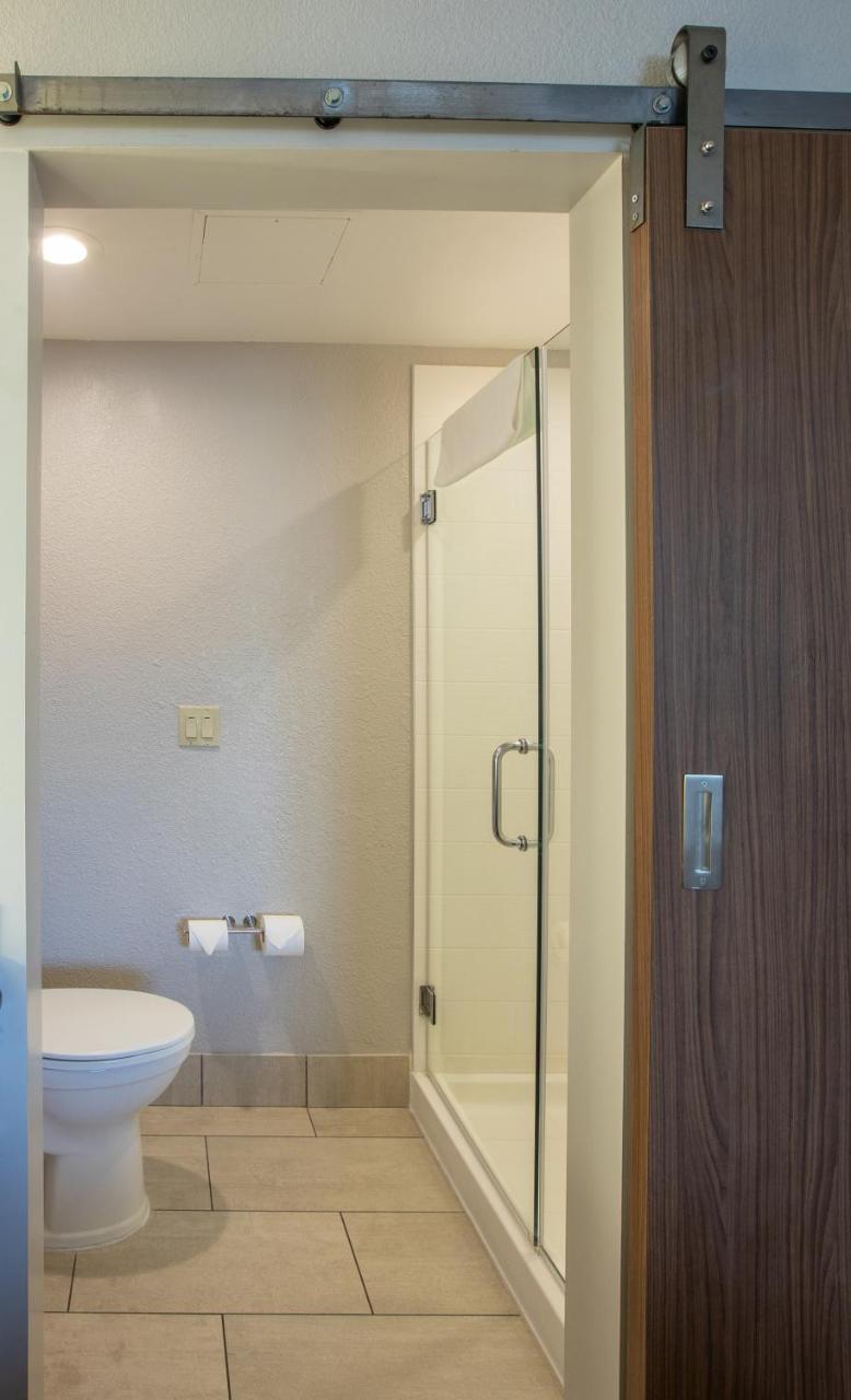 Holiday Inn Express New Orleans Downtown By Ihg Экстерьер фото